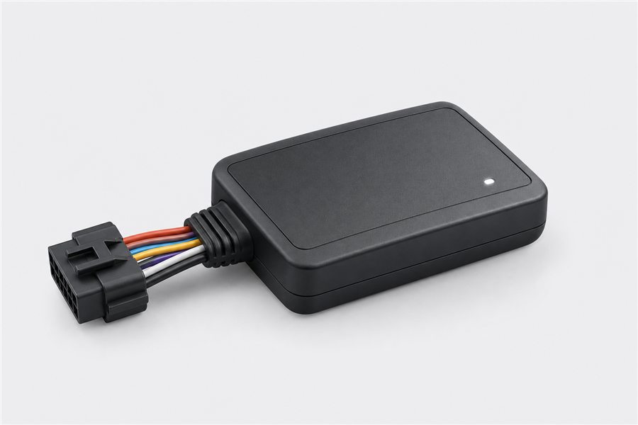 Hardwired vehicle tracker product-style device mockup